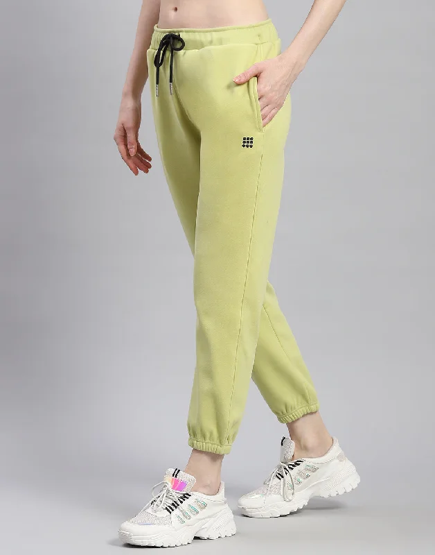 Women's Casual Clothing For Lounging Trendy Styles Women Green Solid Regular Fit Winter Lower