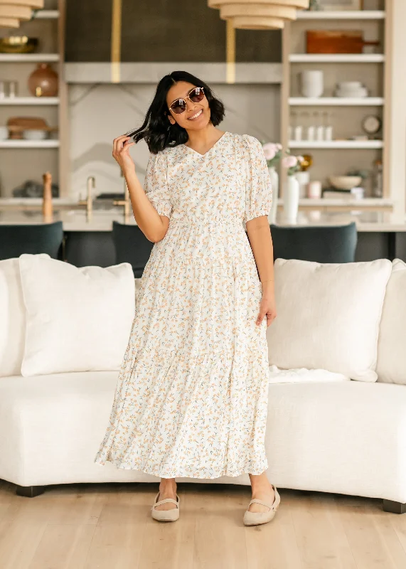 Women's Night-Out Clothes Fast Fashion Favorites Floral Print Tiered V-neck Maxi Dress