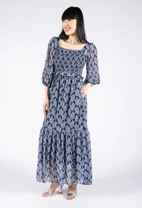 Women's Vacation Garments Bold Fashion Sales Smocking Bodice Tie Back Dress