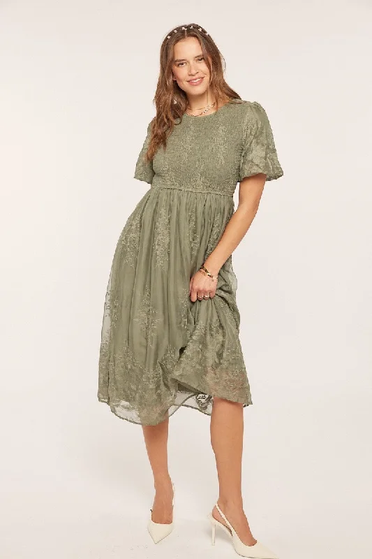 Women's Athletic Outfit Trendy Pulse Mandy modest midi dress