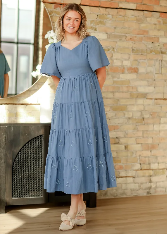 Women's Clothing For Outdoor Activities Flash Sales Embroidered Blue Flutter Sleeve Dress