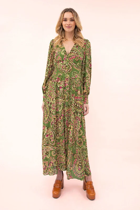 Women's Clothing With Trendy Designs Save Big Billy Paisley Maxi Dress