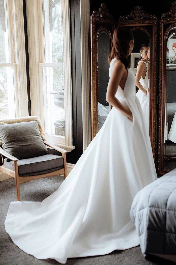 Women's Evening Clothes Latest Fashion Simple Round Neck Satin Ivory Wedding Dresses with Pockets Women's Evening Clothes Latest Fashion Simple Round Neck Satin Ivory Wedding Dresses with Pockets