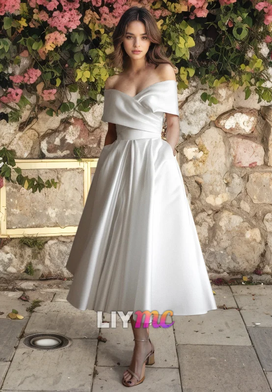 Women's Trendy Outfit Hurry Before It'S Gone Off-Shoulder Sleeves Sleek Pleated A-Line Beach Wedding Dress Women's Trendy Outfit Hurry Before It'S Gone Off-Shoulder Sleeves Sleek Pleated A-Line Beach Wedding Dress