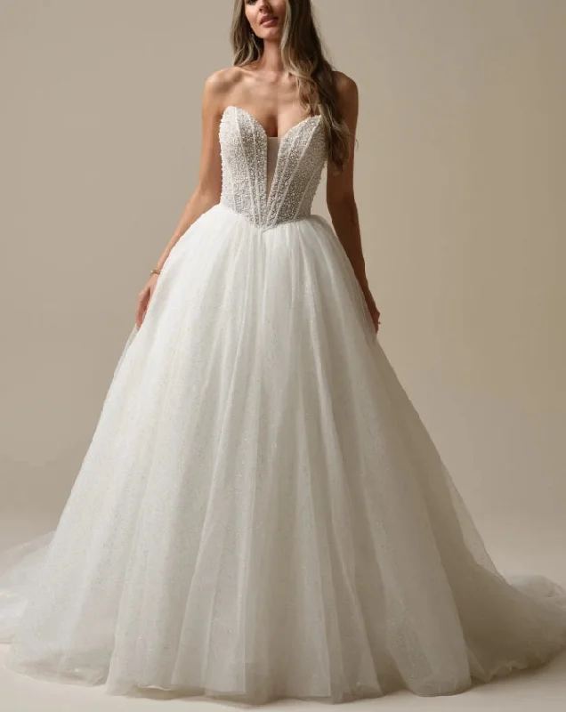 Women's Plus-Size Apparel End-Of-Season Clearance Wedding Dress Off-the-Shoulder Sleeveless Strapless Beaded Luxury Bridal Gown Formal Wear Dress Women's Plus-Size Apparel End-Of-Season Clearance Wedding Dress Off-the-Shoulder Sleeveless Strapless Beaded Luxury Bridal Gown Formal Wear Dress