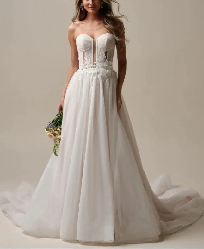 Women's Clothing With Trendy Designs Sleek Style Discounts Wedding Dress A-Line Sweetheart Neckline Off-the-Shoulder Sleeveless 3-D Floral Beaded Bridal Gown Formal Wear Dress Women's Clothing With Trendy Designs Sleek Style Discounts Wedding Dress A-Line Sweetheart Neckline Off-the-Shoulder Sleeveless 3-D Floral Beaded Bridal Gown Formal Wear Dress