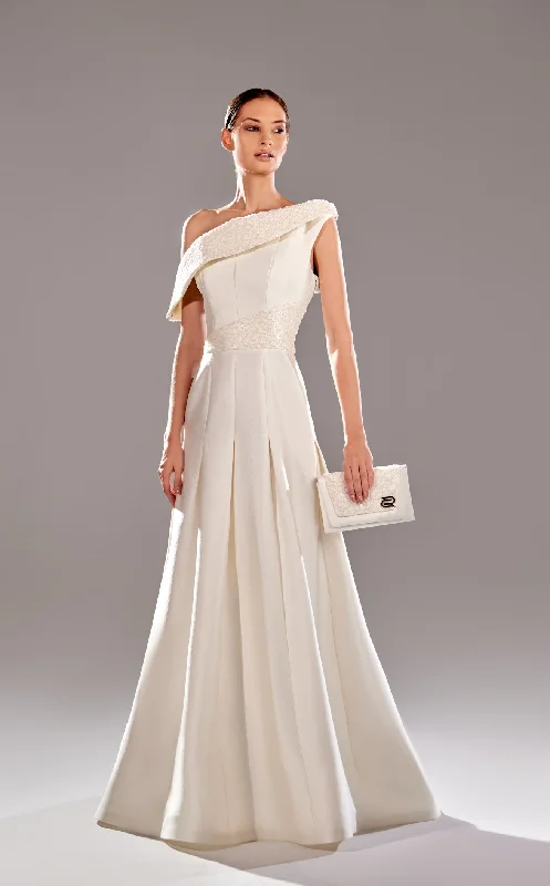 Women's Functional Outdoor Garments Luxury Fashion Reverie Couture SS2474 Dress