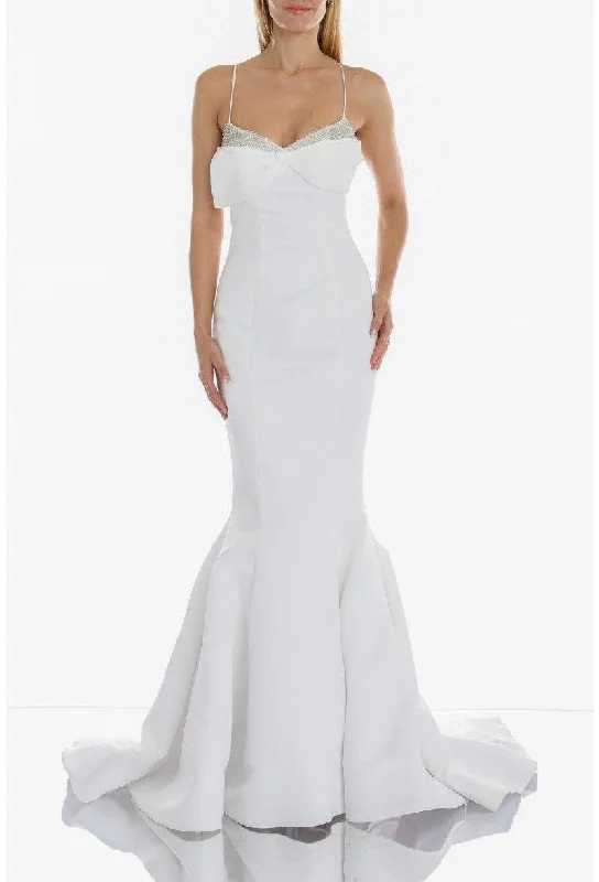 Women's Plus-Size Attire Must Haves Terani Couture 1712P2531 Long Formal Wedding Dress Women's Plus-Size Attire Must Haves Terani Couture 1712P2531 Long Formal Wedding Dress
