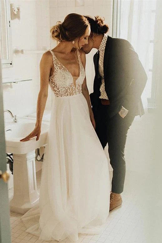 Women's Outerwear Garments Ride The Style Wave Elegant A Line Tulle Ivory V Neck Wedding Dresses With Pearls Women's Outerwear Garments Ride The Style Wave Elegant A Line Tulle Ivory V Neck Wedding Dresses With Pearls