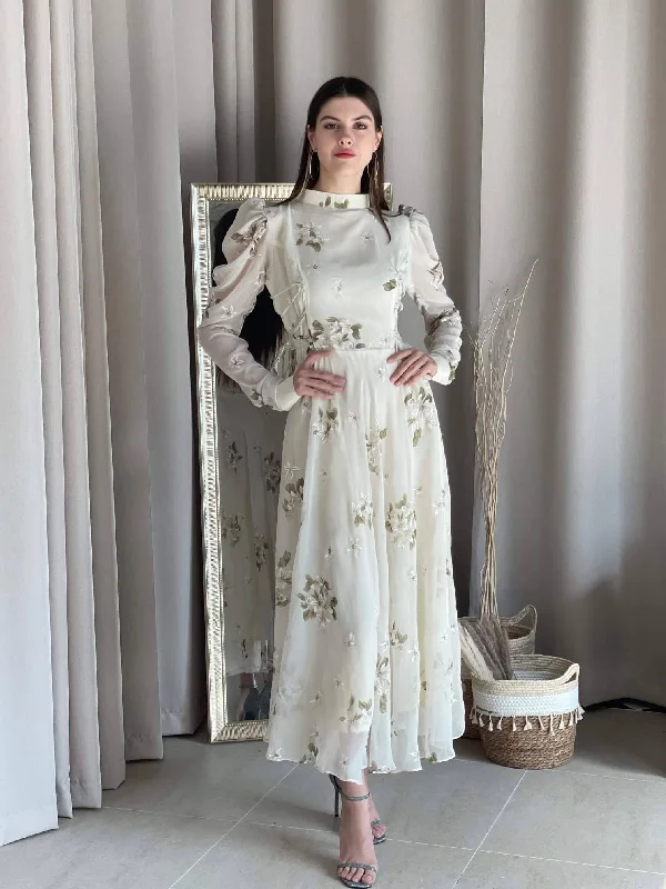 Women's Evening Apparel Ends Soon Victoria Dress In Off White Floral