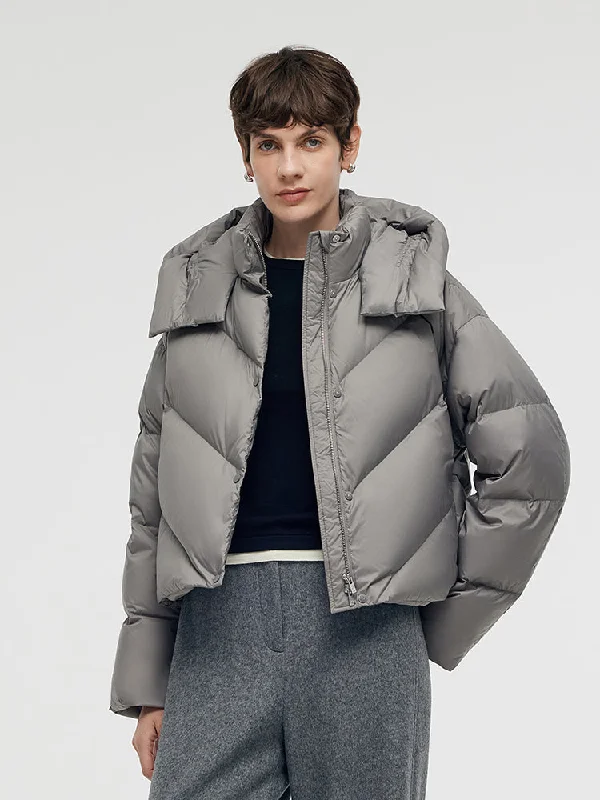 Best Fashion Deals Of The Season – Upgrade Your Style Hooded Short Goose Down Jacket Best Fashion Deals Of The Season – Upgrade Your Style Hooded Short Goose Down Jacket
