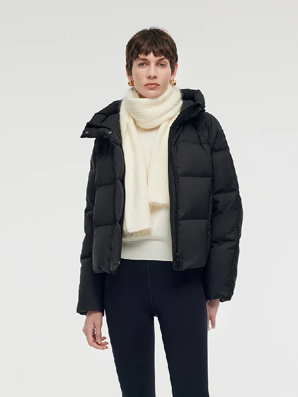 Huge Markdowns On Must-Have Fashion Essentials Black Hooded Goose Down Jacket