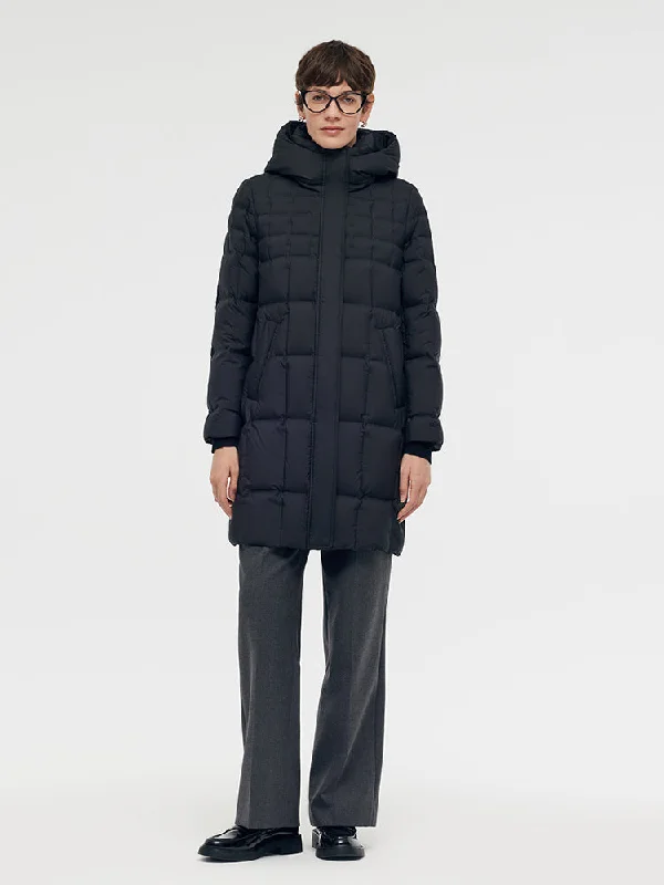 Trendy Outfits At Exclusive Discounts – Don't Miss Out Waterproof And Windproof Hooded Goose Down Coat