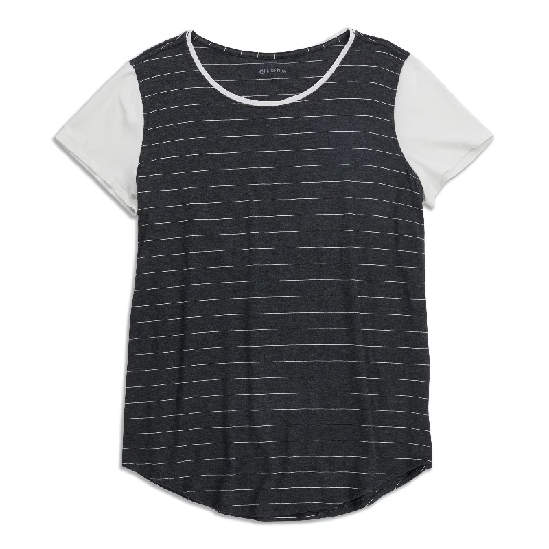 Women's Holiday Clothing Bold Style Discounts Love Crew - Resale
