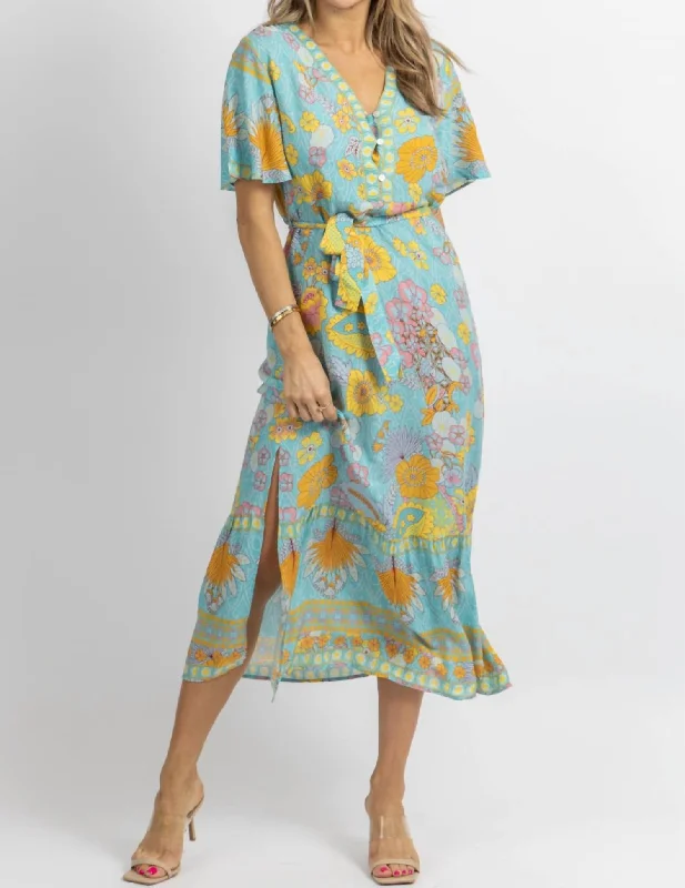 Comfortable Outfit For Women Spring Fashion Butterfly Sleeve Midi Dress In Light Blue Floral Comfortable Outfit For Women Spring Fashion Butterfly Sleeve Midi Dress In Light Blue Floral
