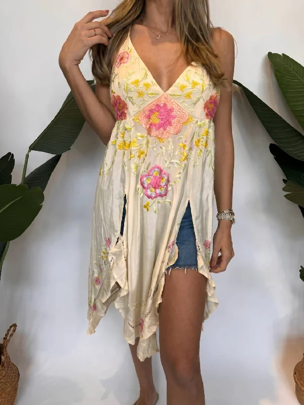 Women's Luxury Apparel Must Haves Full Bloom Top Seed Pearl In Cream