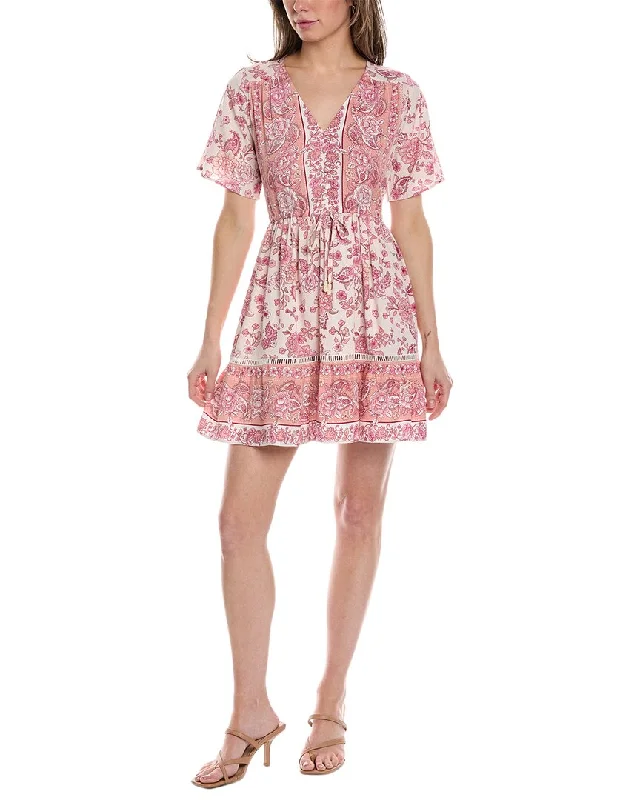 Women's Outfit For The Office Contemporary Fashion Sale Walker & Wade Ali Mini Dress Women's Outfit For The Office Contemporary Fashion Sale Walker & Wade Ali Mini Dress